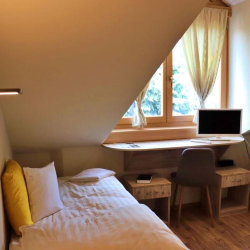 Kenguru Panzio Hotel Hodmezovasarhely Ngoại thất bức ảnh